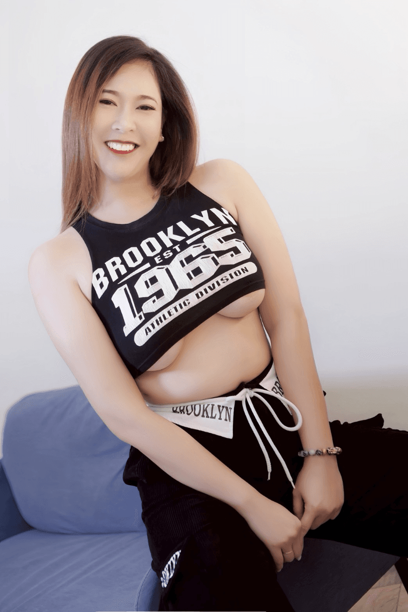 ไซด์ไลน์และเด็กเอ็นที่ยืนยันตัวตน น้องกัสจัง - บริการ nuddek