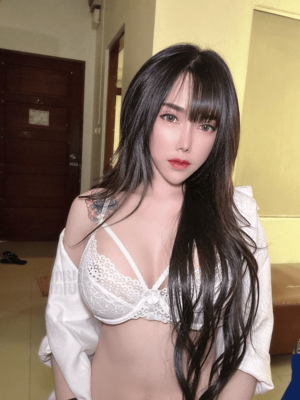 ไซด์ไลน์และเด็กเอ็นที่ยืนยันตัวตน น้องเรดี้ปราง - บริการ nuddek