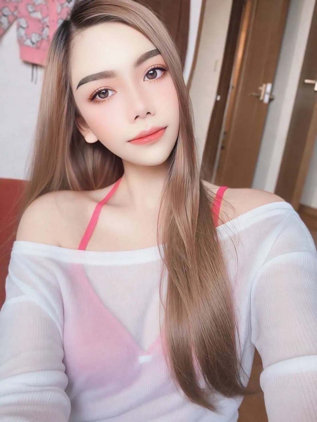 Verified sideline companion น้องแอลลี่ (Ally) - nuddek service