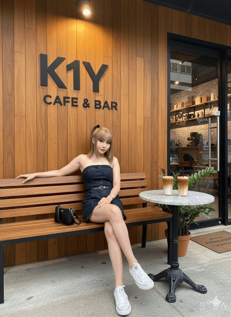 ไซด์ไลน์และเด็กเอ็นที่ยืนยันตัวตน น้องตันหยง - บริการ nuddek