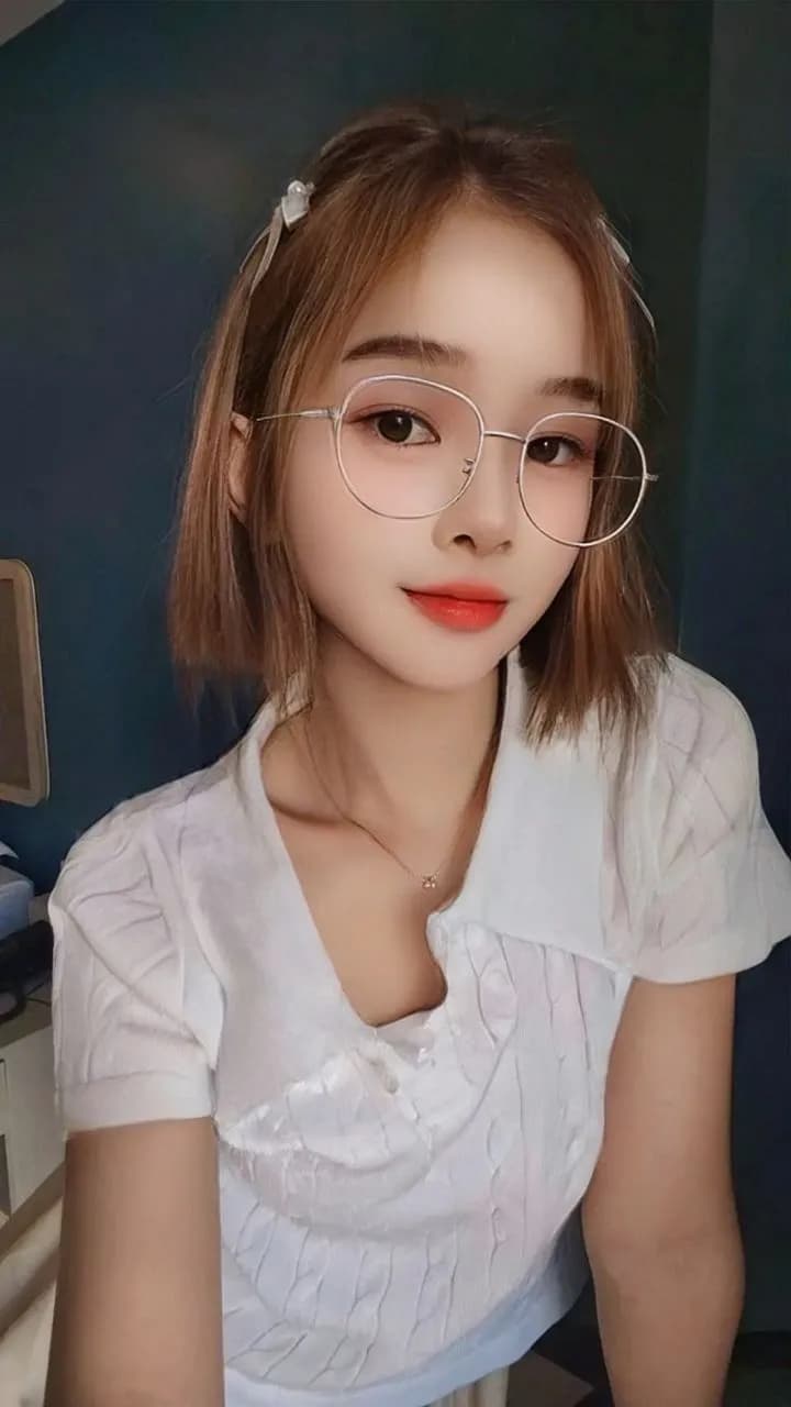 รวมสาวไซด์ไลน์ รับงาน เด็กเอ็น nuddek - รูปที่ 2