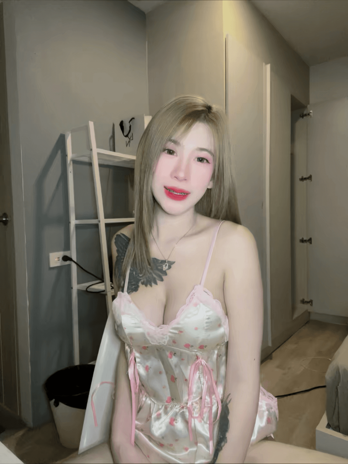 Verified sideline companion จ๋า - nuddek service